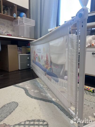 Защитный борт на кровать, барьер