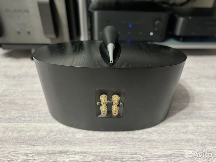 Bowers wilkins htm2