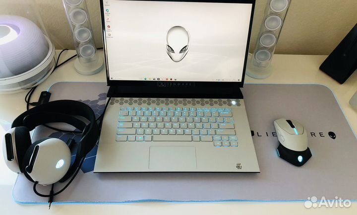 Dell alienware m15 r3