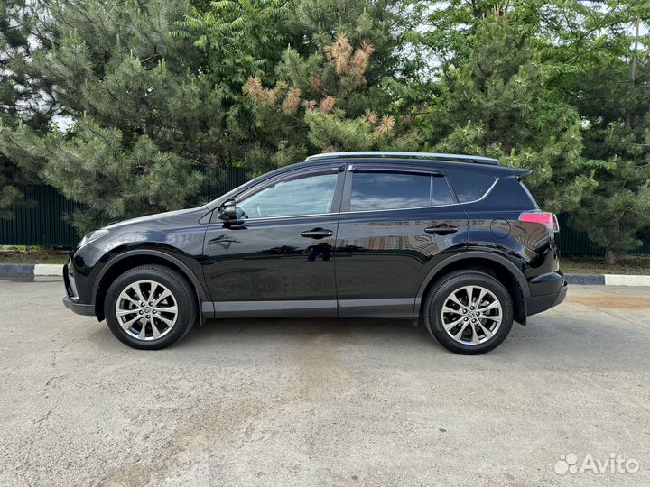 Toyota RAV4 2.2 AT, 2019, 54 000 км