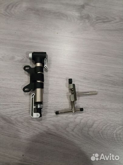 Продам насос для велосипеда и для цепи