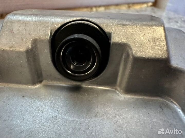 Камера переднего вида Kia Sorento 4