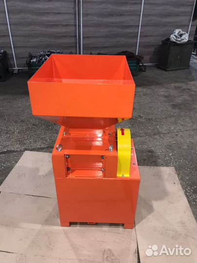 Плющилка для зерна 4 кВт, 380в