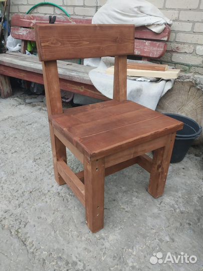 Стол и стулья лавки