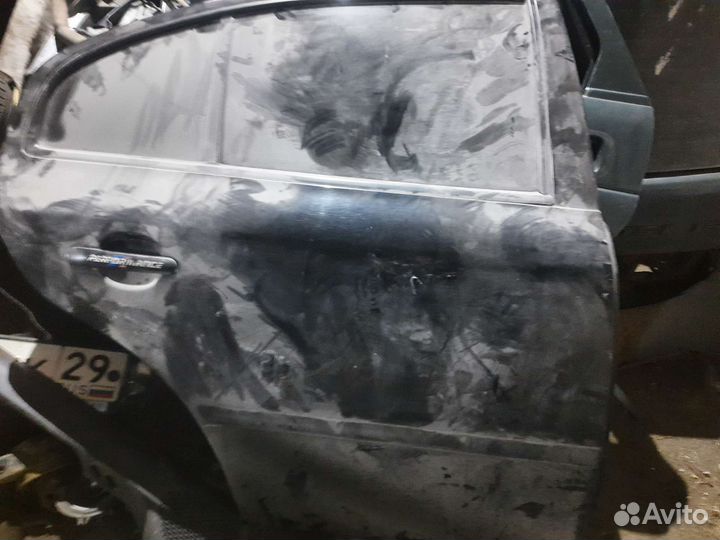 Дверь левая передняя шкода октавия