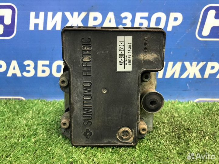 Блок ABS (насос) Mitsubishi Cedia 1.5 4G15 2003