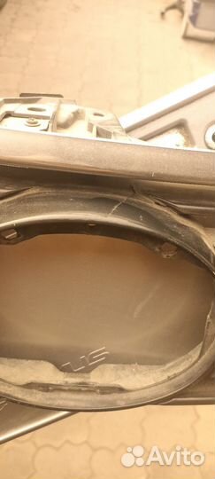 Решетка радиатора Lexus gs250 gs350 gs450