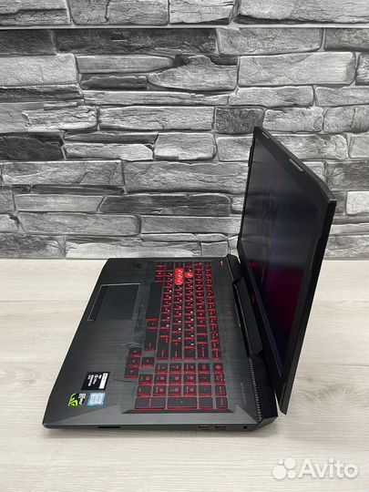 Игровой Ноутбук HP omen 15-ce002TX