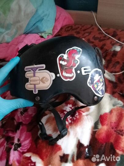 Защитный шлем