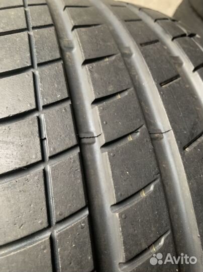 Bridgestone Potenza S007 245/35 R20 95Y