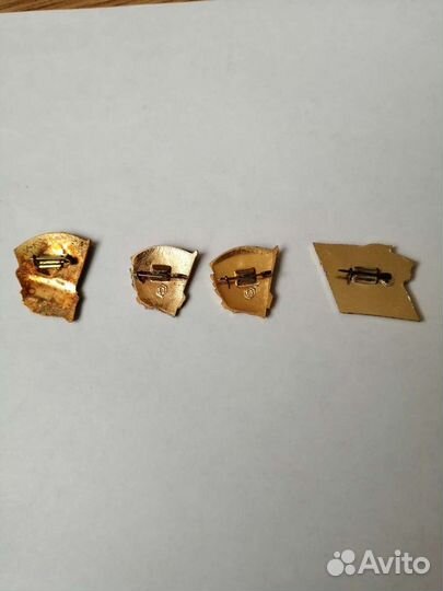 Значок влксм за активную работу в комсомола