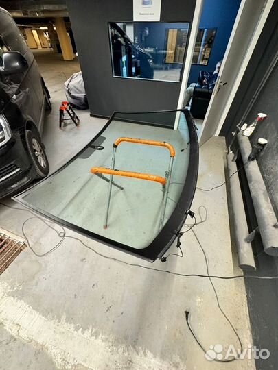 Лобовое стекло для Volkswagen T6 2015