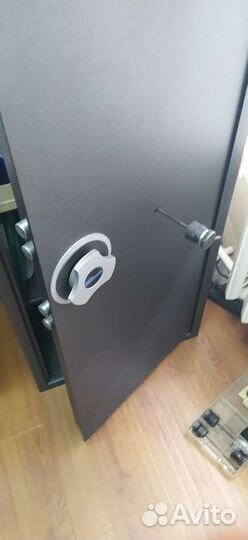 Вскрытие замков, автомобилей, сейфов