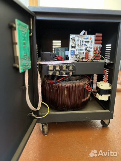 Стабилизатор напряжения Ресанта спн-14000