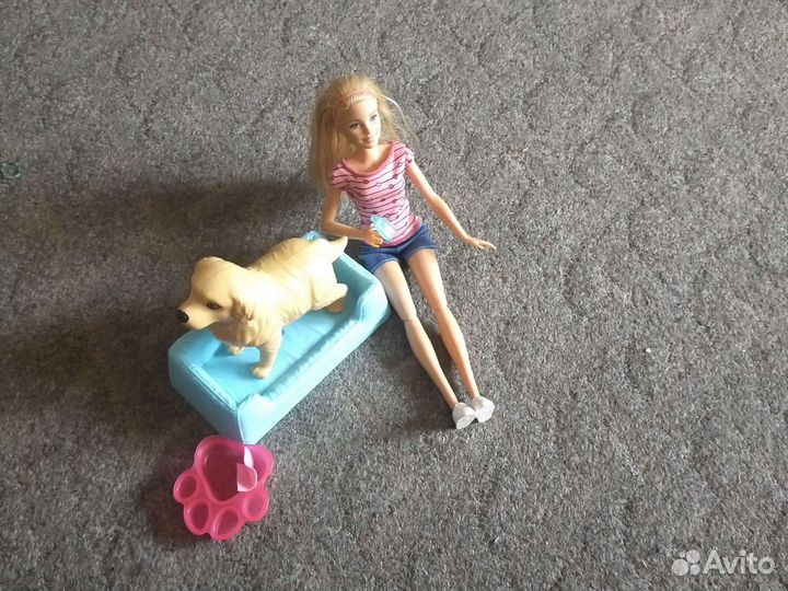 Барби с беременной собакой