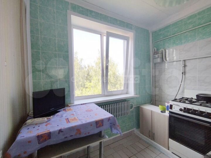 3-к. квартира, 58 м², 5/5 эт.