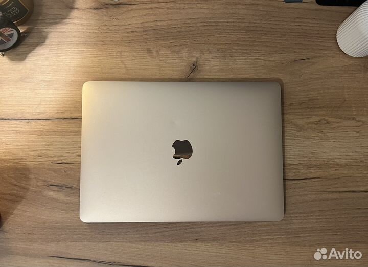 Apple MacBook air 13 2020 i3