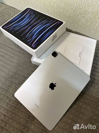 iPad pro 12.9 m2 2022 128gb wi fi gray