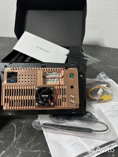 Головное устройство teyes cc2 plus 4/64