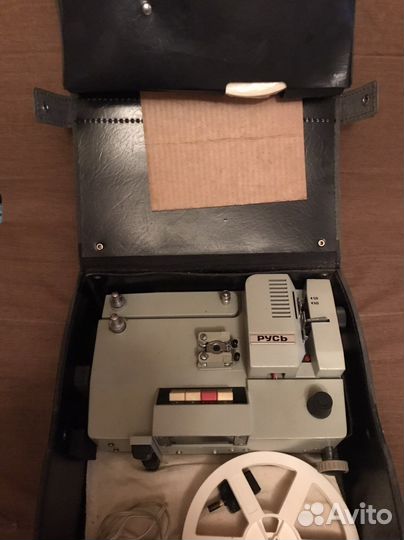 Кинопроектор Русь