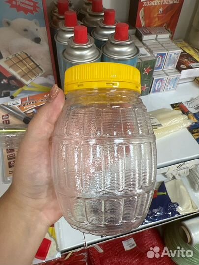 Пластиковые банки для меда