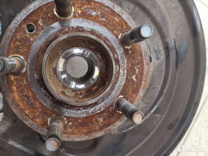 Ступица задняя Ford Explorer 5