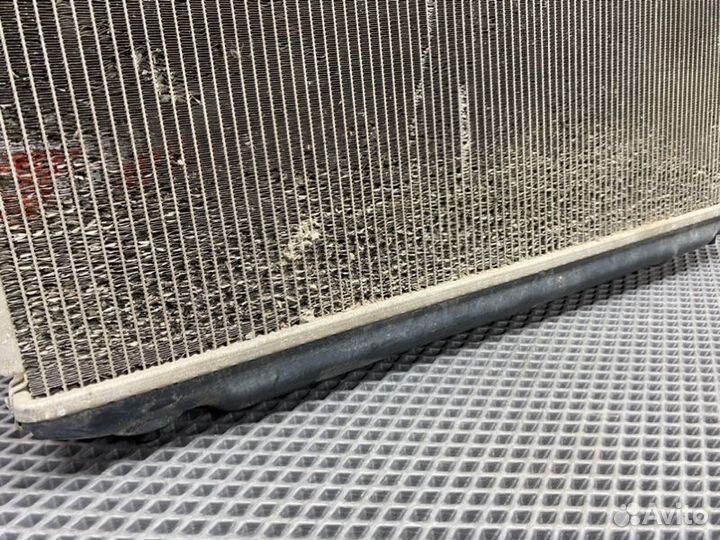 Радиатор охлаждения двигателя Honda Civic FD(4Д)