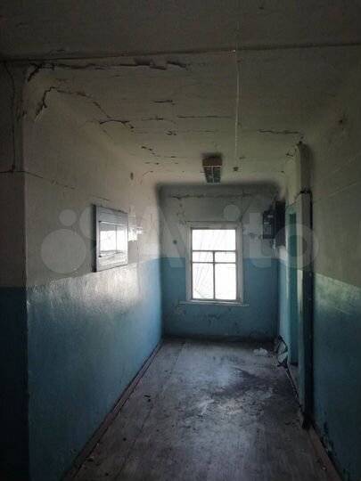 Продам здание 230 м2 и земельный участок 9 соток