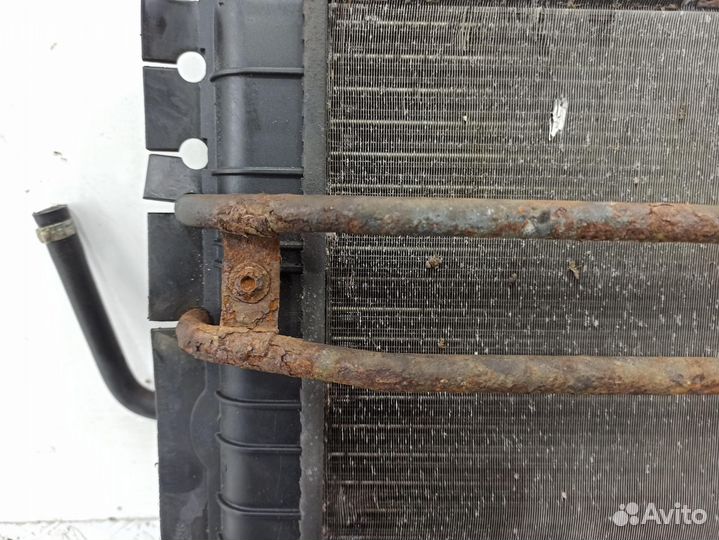 Радиатор основной Volkswagen Transporter 4