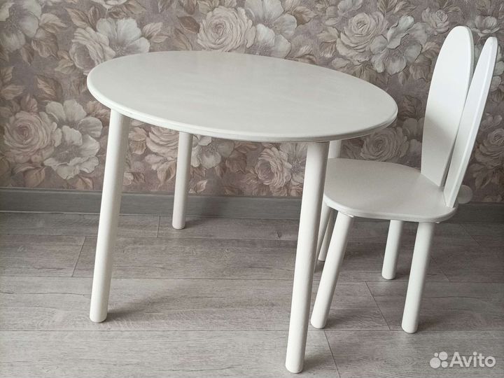 Детский столик и стульчик