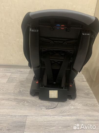 Продам б/у детское автокресло