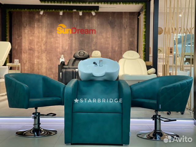 Парикмахерское кресло и мойка парикмахерская