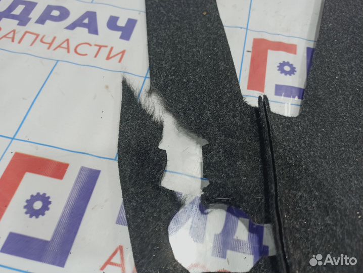 Пол багажника Skoda Rapid (NH3) 60U863463. Дефекты