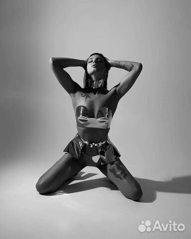 Футуристический костюм танцевальный gogo серебряны