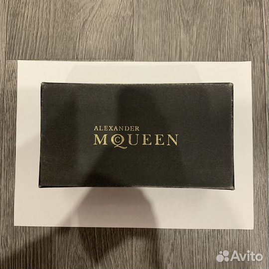 Коробочка из под Очков Alexander McQueen