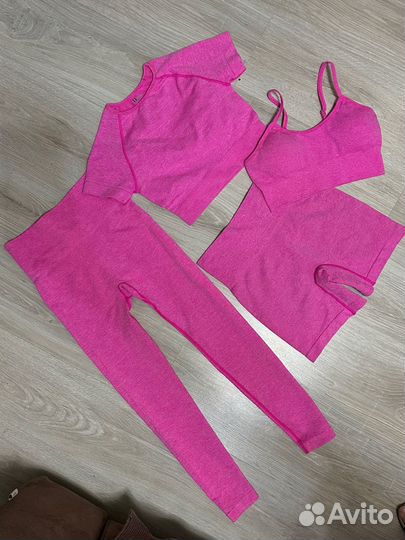 Костюм для фитнеса 40 42 s