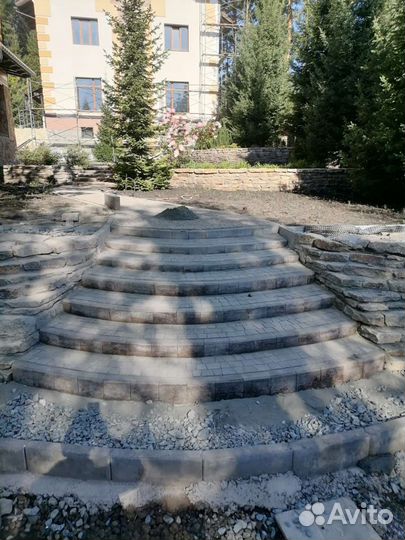Укладка тротуарной плитки