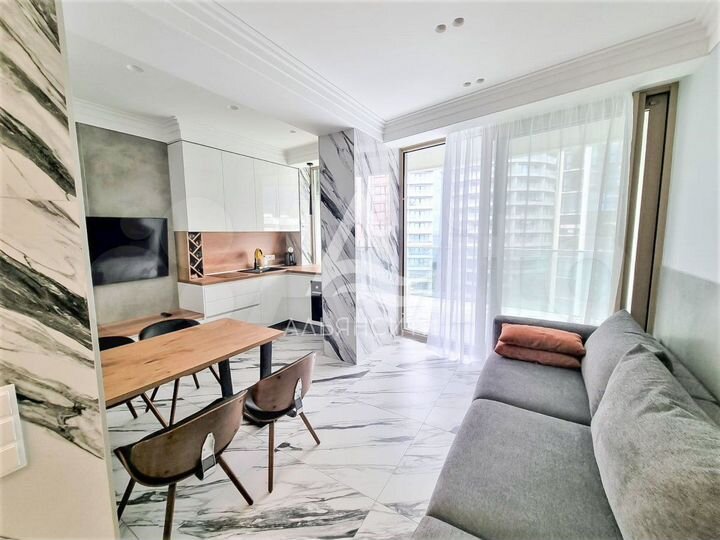 2-к. апартаменты, 58 м², 13/18 эт.