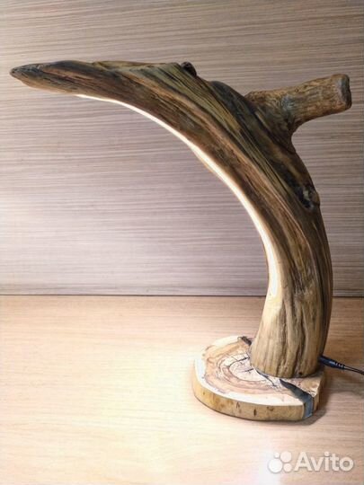 Лампа настольная