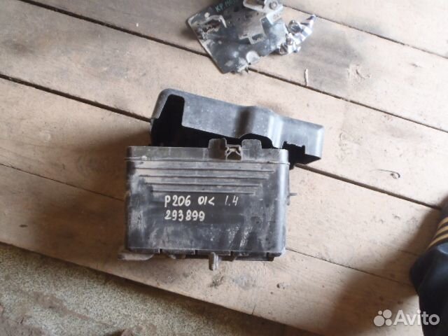 Крепление АКБ (корпус, крышка, подставка) 206 9624622180