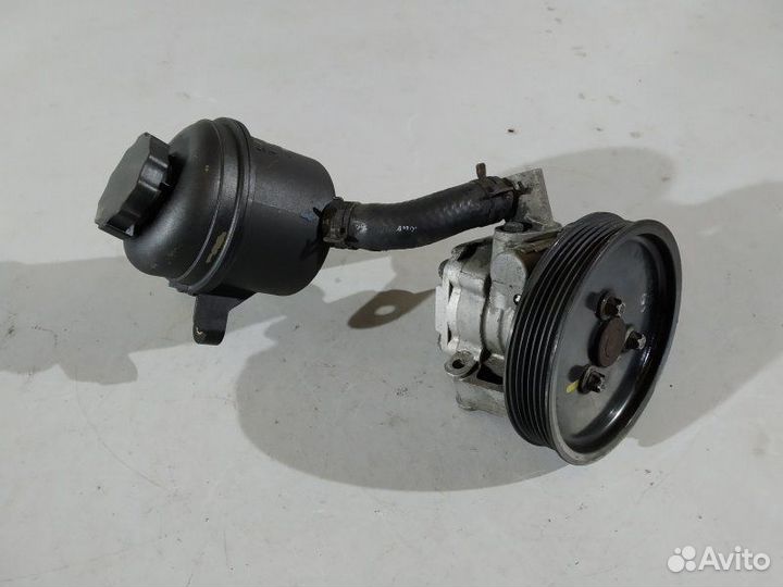 Насос гур Mercedes E-Class W211 OM646