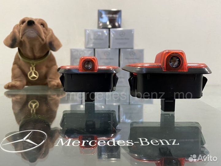 Проекция логотипа Мерседес Бенц