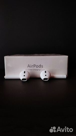 Наушники с микрофоном AirPods