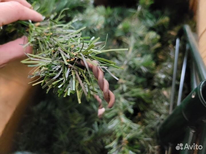 Ёлка новогодняя искусственная