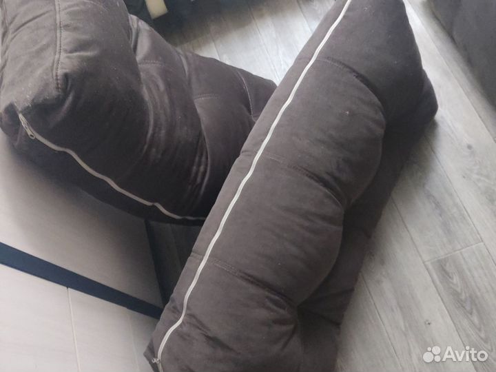 Диванные подушки большие