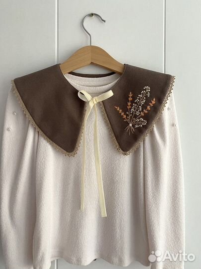 Воротничок детский с вышивкой новый