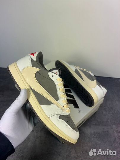 Кроссовки Travis Scott x Air Jordan 1 Low OG Rever