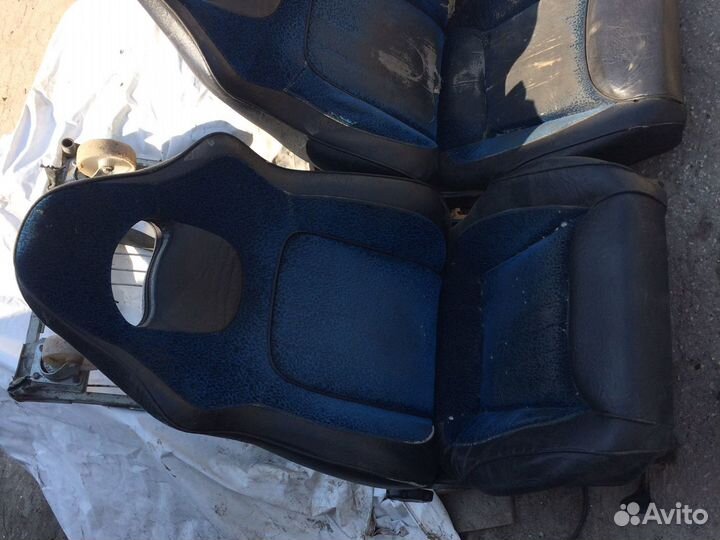 Сиденье передние на ваз 2110,2112 пара