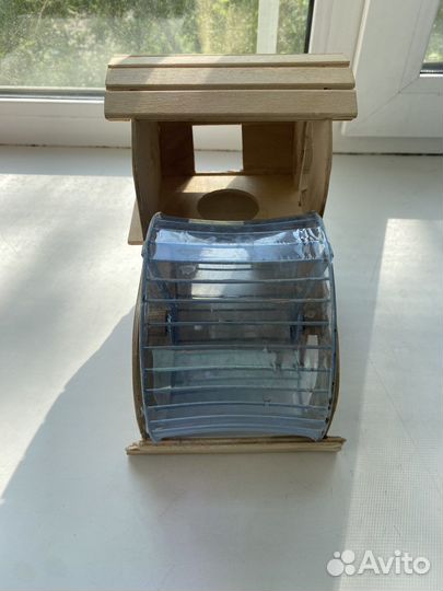 Колесо с домиком для хомяка