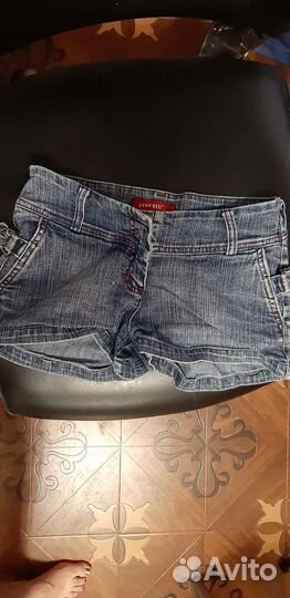 Джинсовые шорты на девочку 11-13 лет